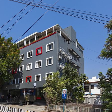 Oyo Townhouse 5 Jubilee Hills Hyderabad Exterior foto
