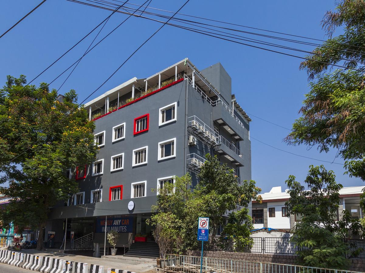 Oyo Townhouse 5 Jubilee Hills Hyderabad Exterior foto